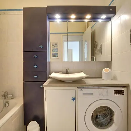 Pour 4 Pers Proche Des Buttes Chaumont Apartment Paris