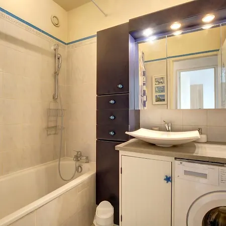 Apartment Pour 4 Pers Proche Des Buttes Chaumont