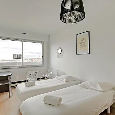 Apartment Pour 4 Pers Proche Des Buttes Chaumont *